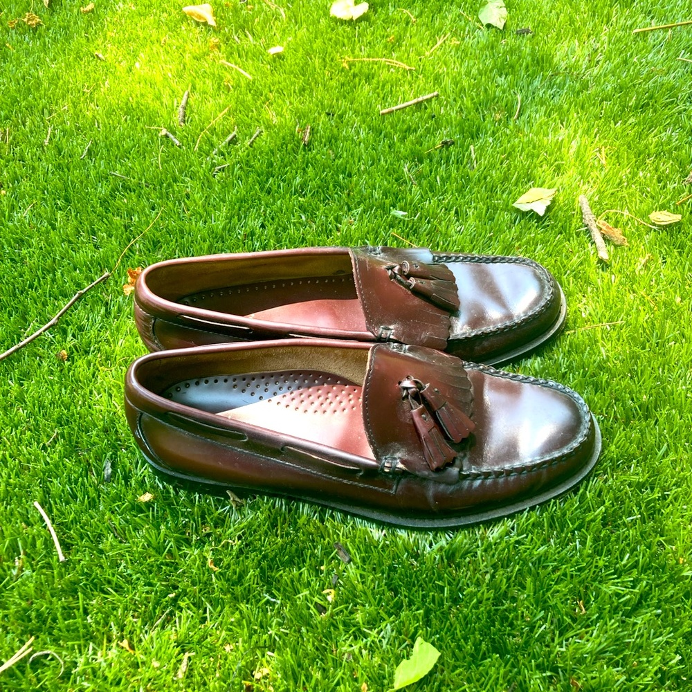 Bass Weejuns size 9.5